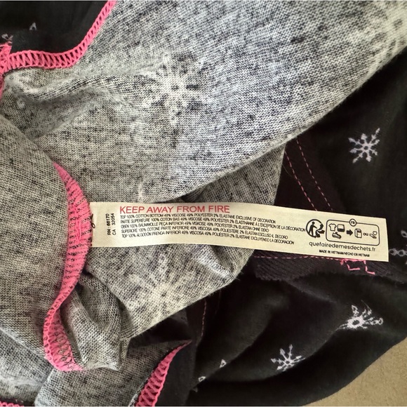 NWOT FREE PEOPLE INTIMATELY BLACK QUILTED LOVE PAJAMAS SET. MSRP $128 - Picture 16 of 17